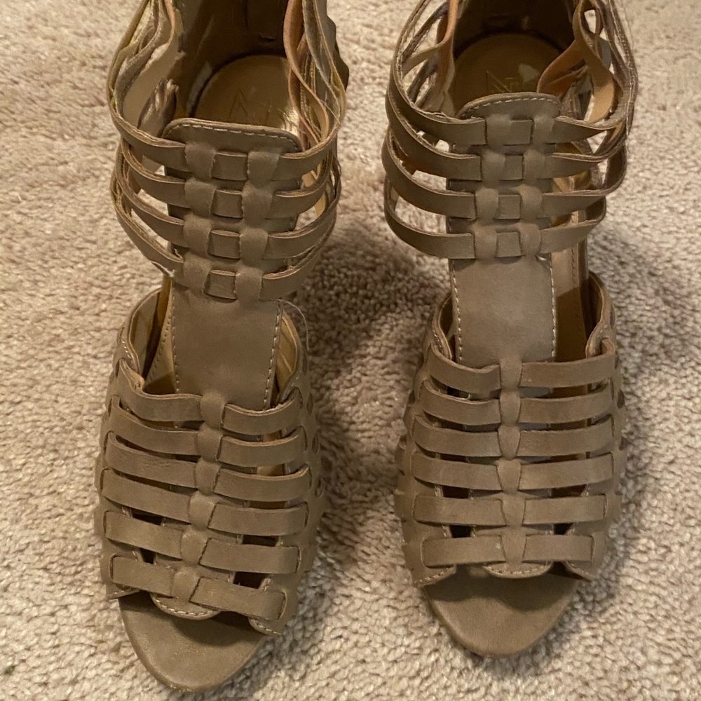 Crossover Heels